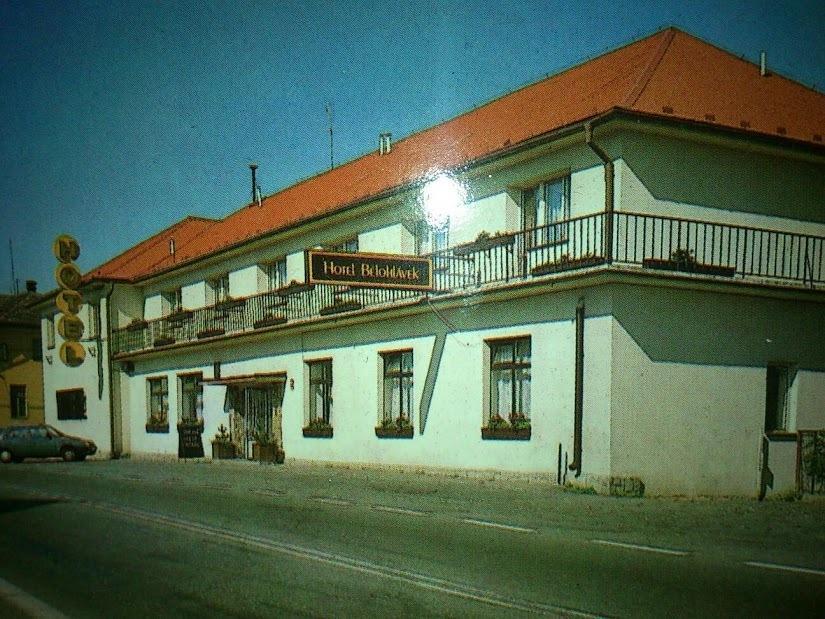 Hotel Belohlavek Holoubkov Екстериор снимка